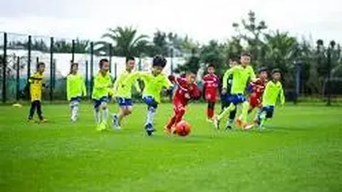 广东队以48分优势击败华班江苏，延续连胜势头，易建联贡献17分6篮板，曾繁日独揽22分